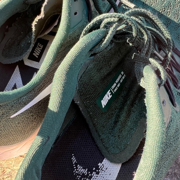 Men's Nike Pegasus 36 - Picture 2 of 5